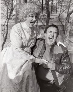 Phyllis Diller and Jim Nabors 1981, NY.jpg